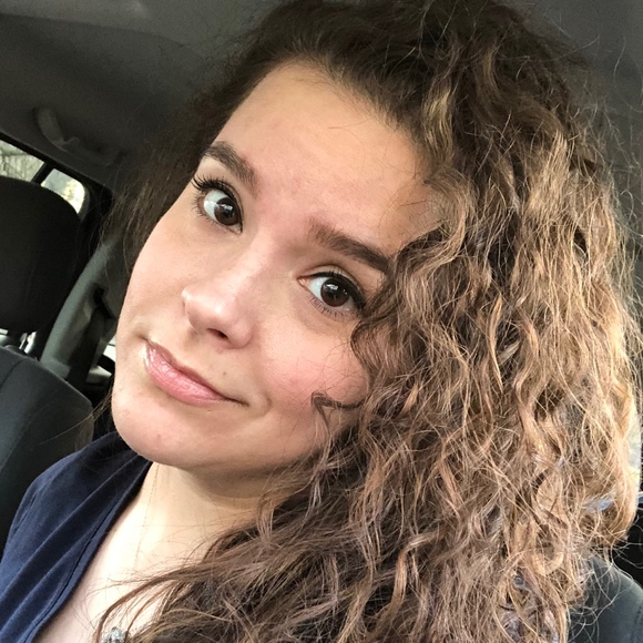 Meet your Posher, Marilyn - Picture 1 of 1